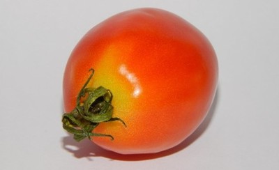 yellow-colouring-on-tomatoes
