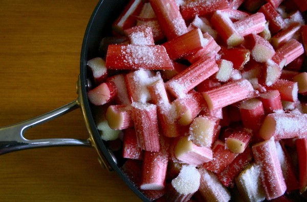 stewing rhubarb