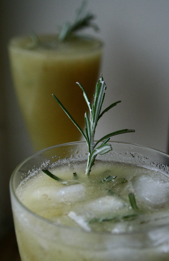 apple, ginger and rosemary cocktail