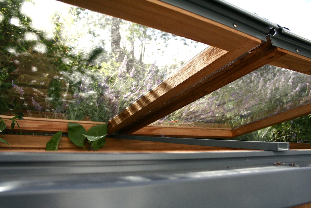 Grand Upright Coldframe from Gabriel Ash