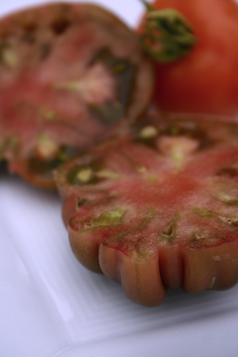 noir tomato