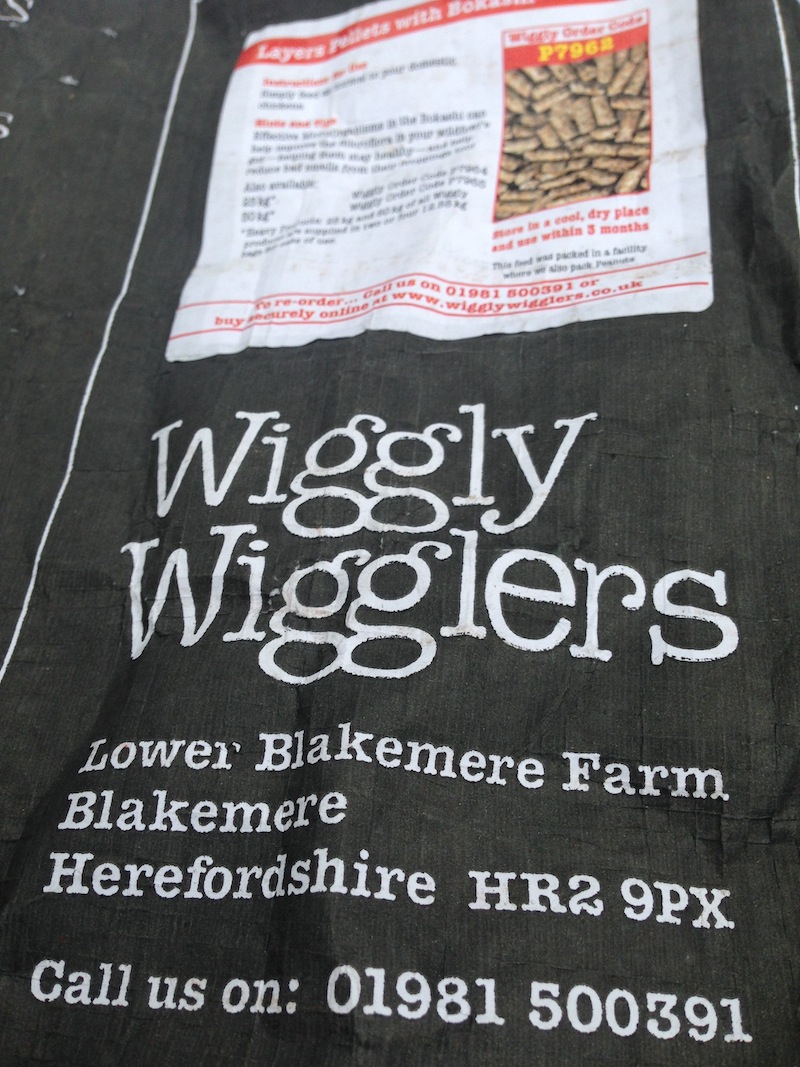 wiggly wiggler chicken feed