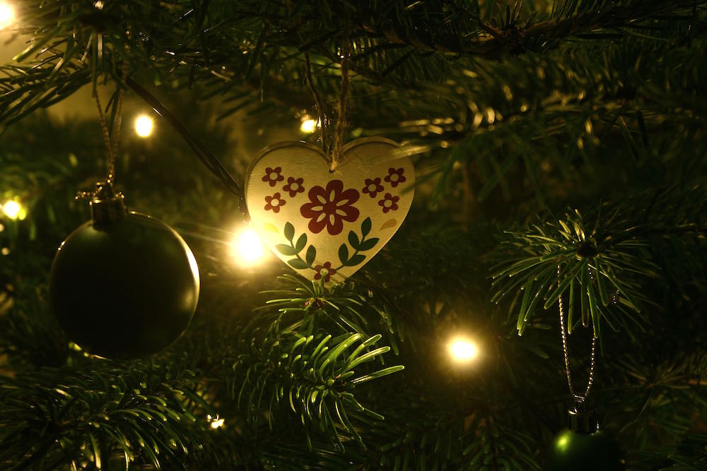 christmas tree decorations